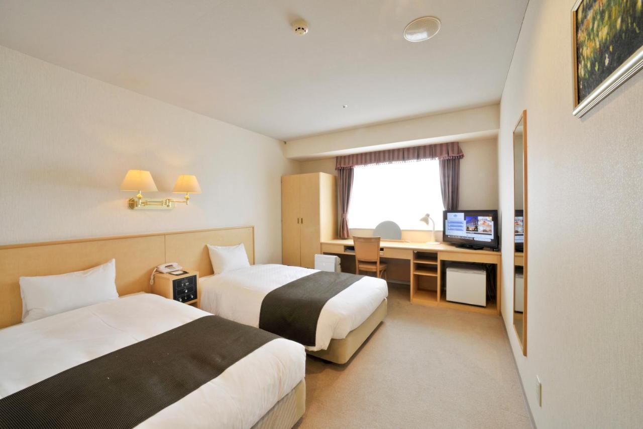 Yamagata Kokusai Hotel Buitenkant foto
