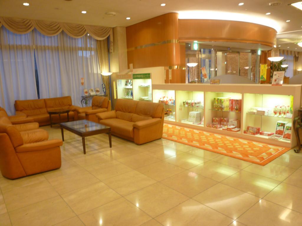 Yamagata Kokusai Hotel Buitenkant foto
