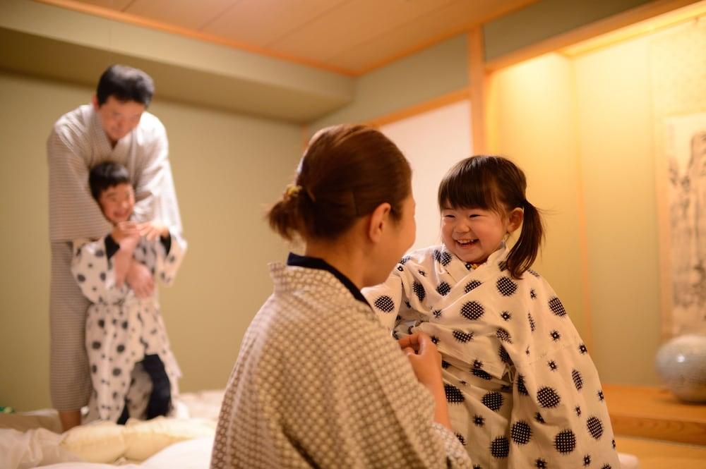 Yamagata Kokusai Hotel Buitenkant foto