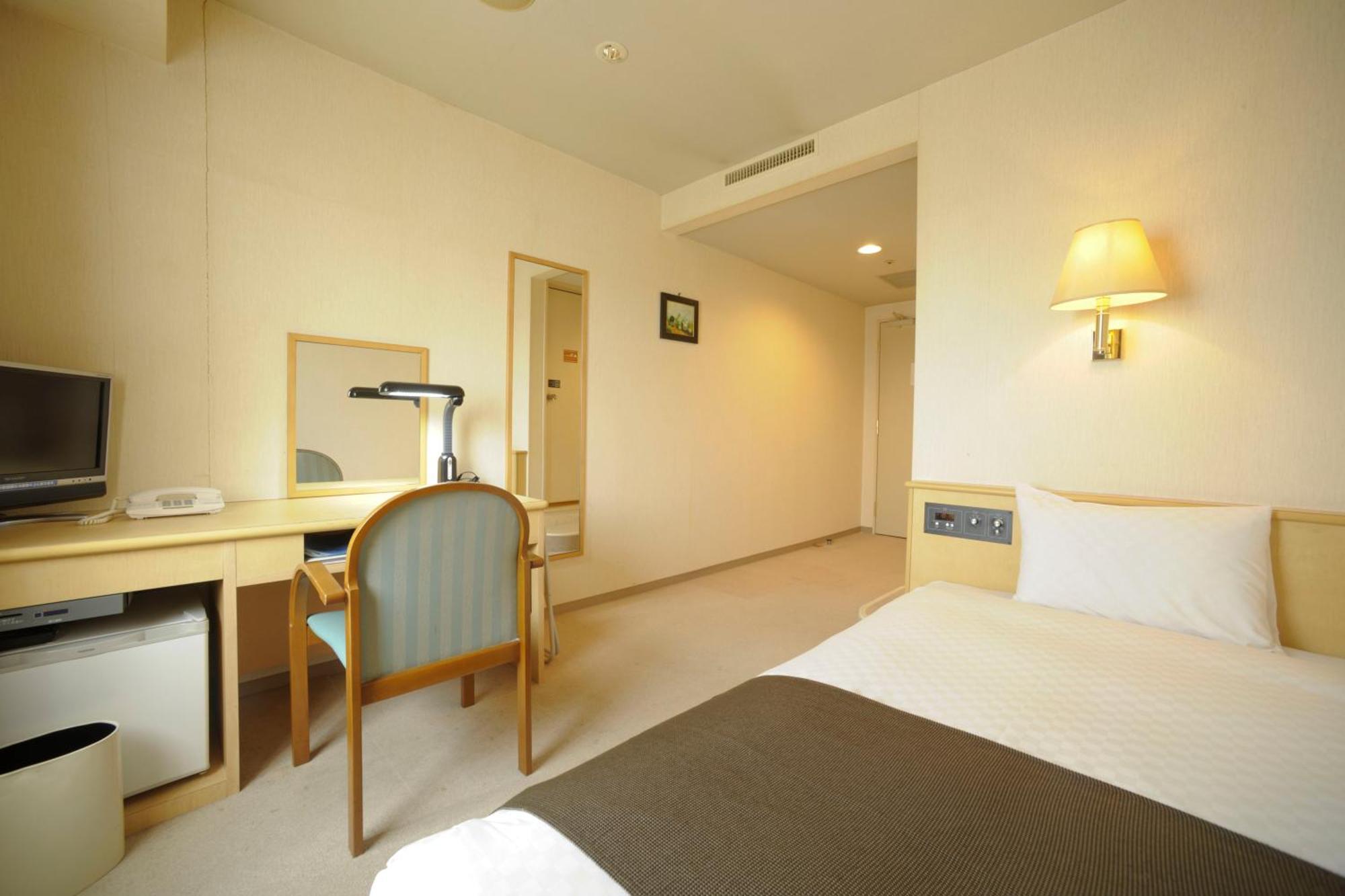 Yamagata Kokusai Hotel Buitenkant foto